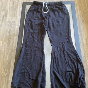 Black sweats wide leg